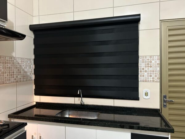 Persiana Double Vision Blackout – Controle Dinâmico de Luz e Privacidade